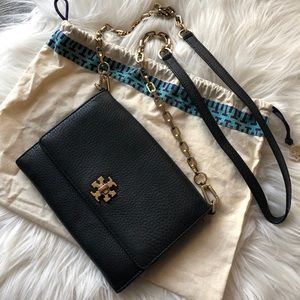 Tory Burch crossbody with gold chain